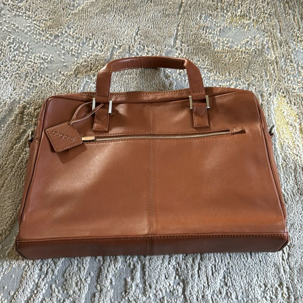 BUGATTI MANHATTAN LEATHER SLIM 15.6" LAPTOP BRIEFCASE WITH TABLET POCKET COGNAC